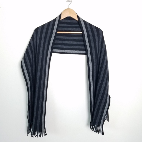 Fraas Wool Black Gray Stripe Knit Scarf - Picture 2 of 7